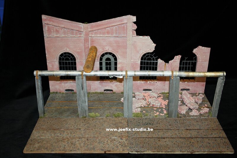 Factory scale models & accessories