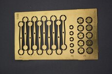 Camouflage netting support 1/48