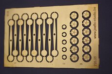 Camouflage netting support 1/35