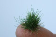  Green grass tufts (+/- 260 tuffts) 10-12mm