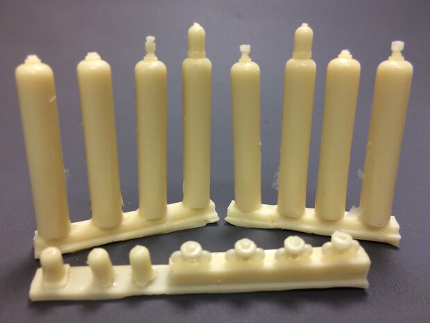 Old gas cylinders 1/35