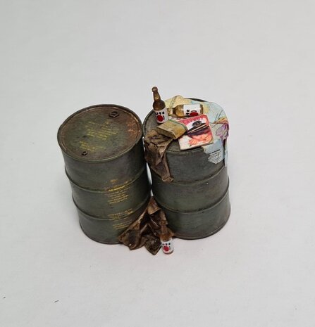 Oil Barrels  1/35