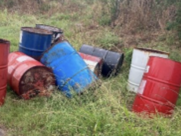 Floating / Sinking oil Barrels set 1/35