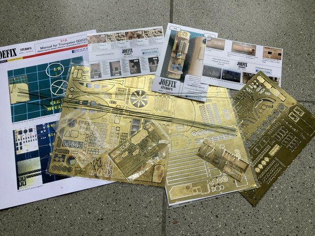 Up date set (interior and exterior) D311  for Trumpeter 00225 1/35