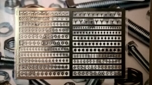 Miscelleneous nuts and screws 1/35