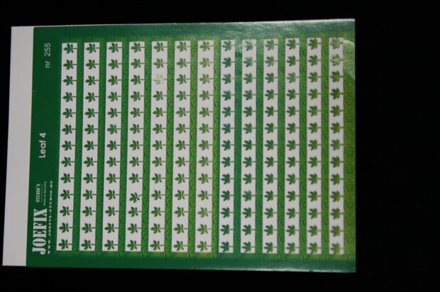 Green leaves  nr 4     1/35