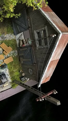 Telephone / lighting pole in ( concrete /wood ) 1/48