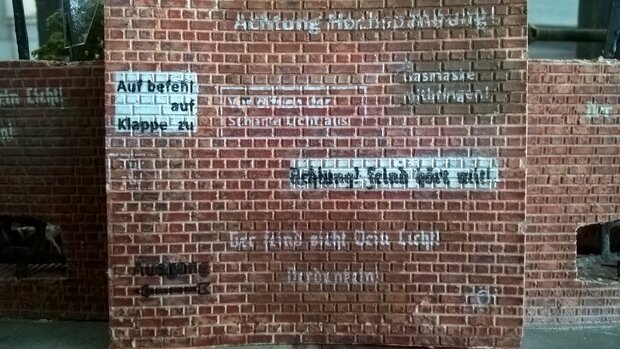 Stencil: German warning text