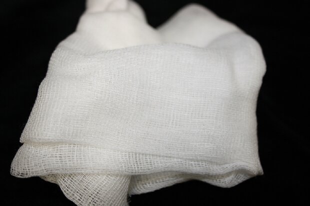  Camouflage netting white colour 55 x 55 cm