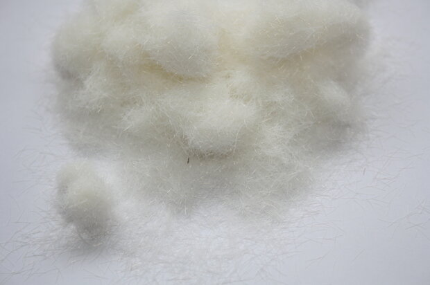 White fibres (4.5mm)