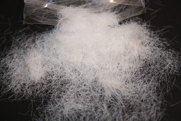 White fibres (6mm)