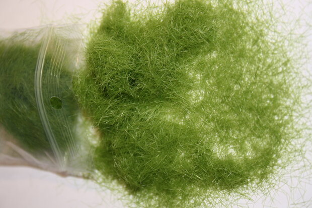 Light green grass fibres (6mm)