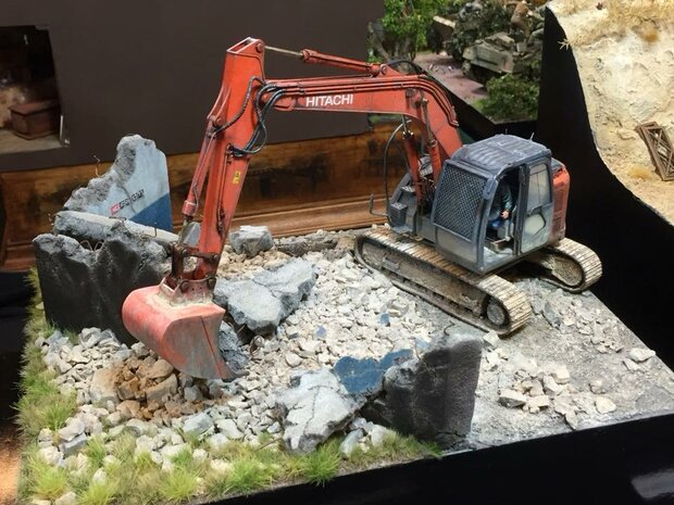  Green grass tufts (+/- 260 tufts)